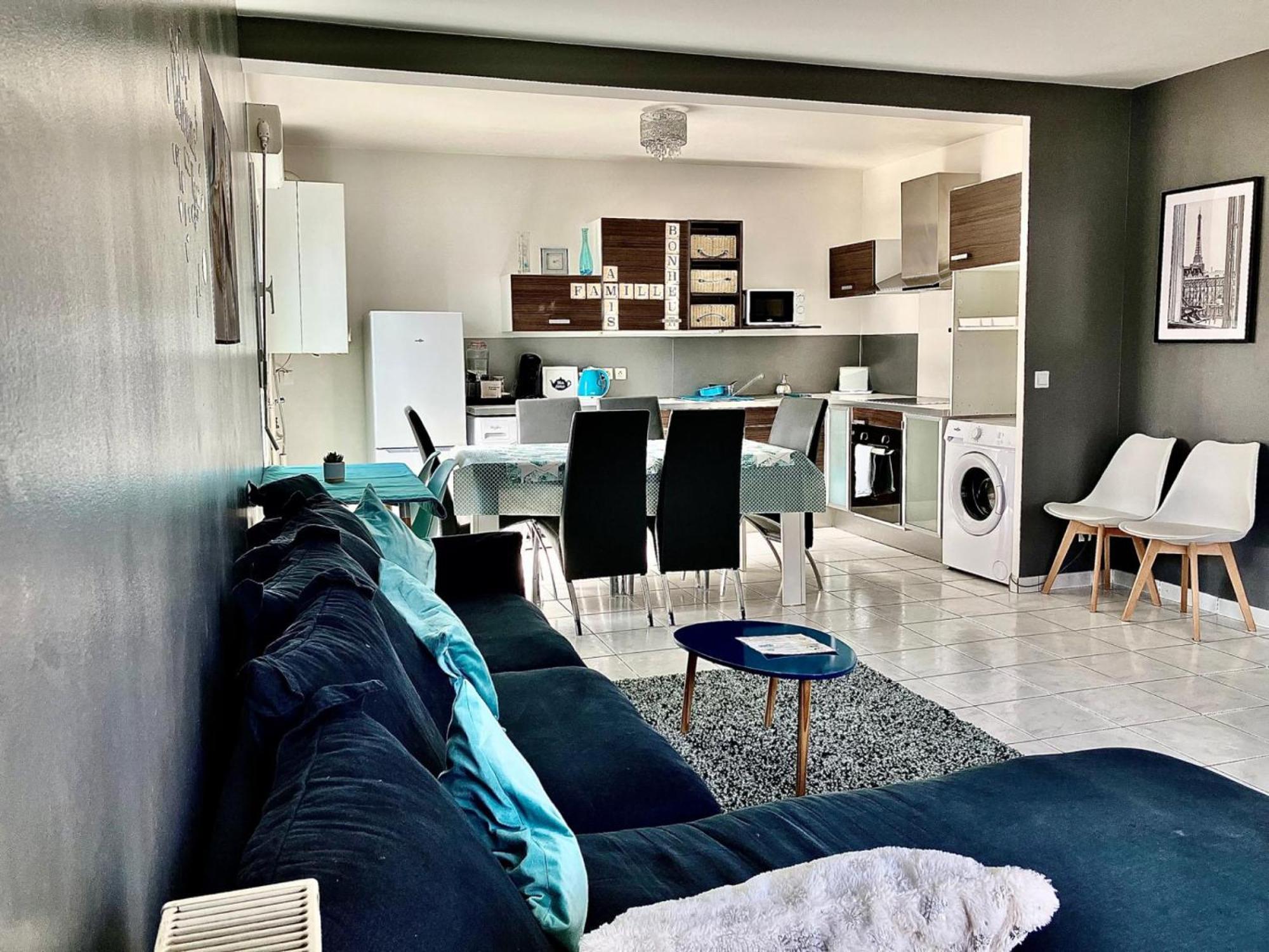 Snowqueen Hotel Apartment Paris-Disney Chelles  Buitenkant foto